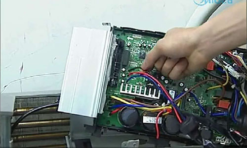 通榆美的空调电话是多少